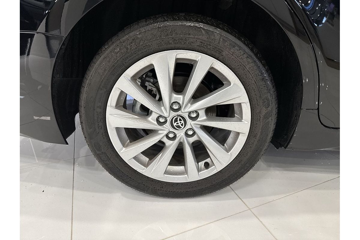 2024 Toyota Camry Ascent Sport AXVH70R