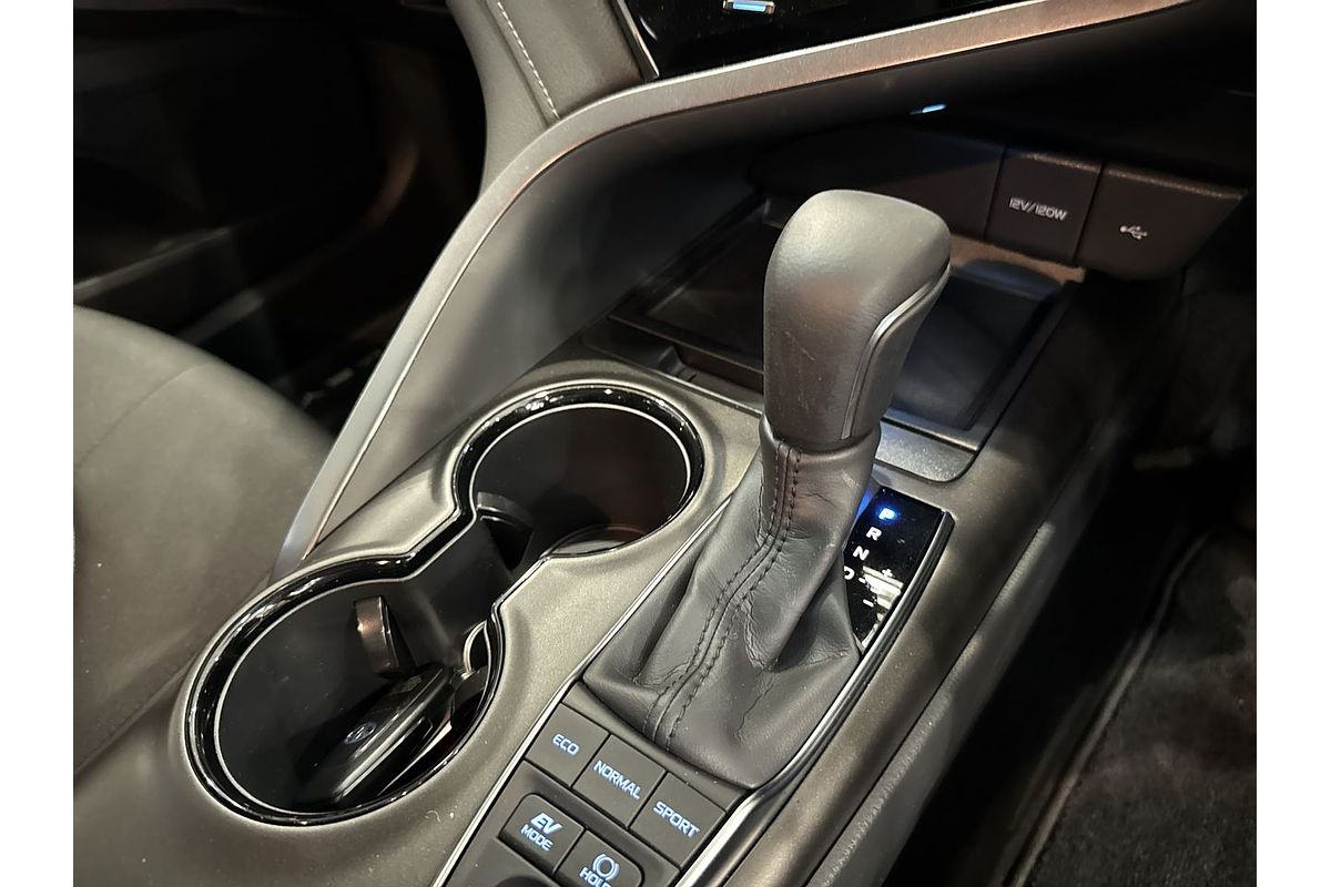 2024 Toyota Camry Ascent Sport AXVH70R