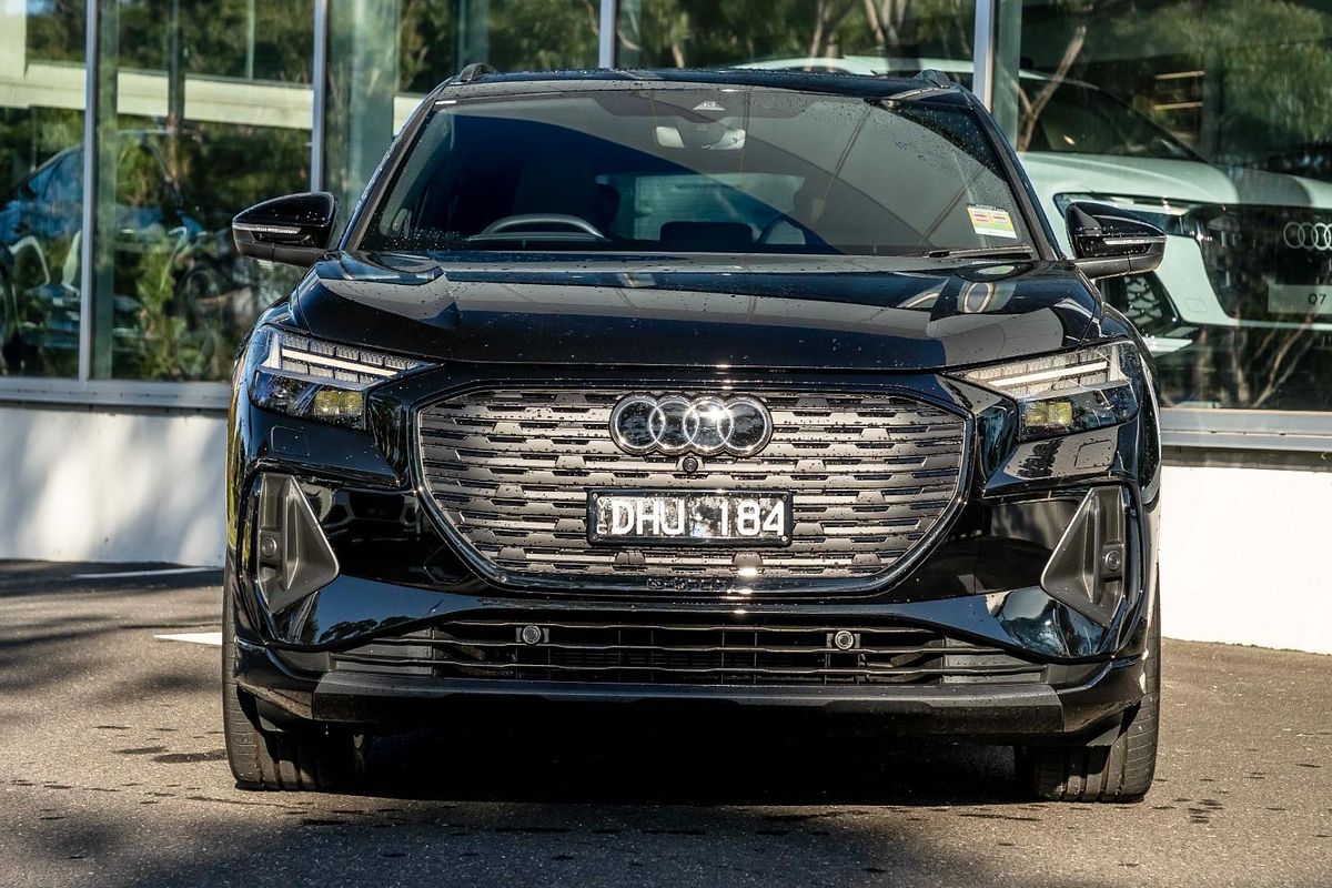 2024 Audi Q4 e-tron 55 F4