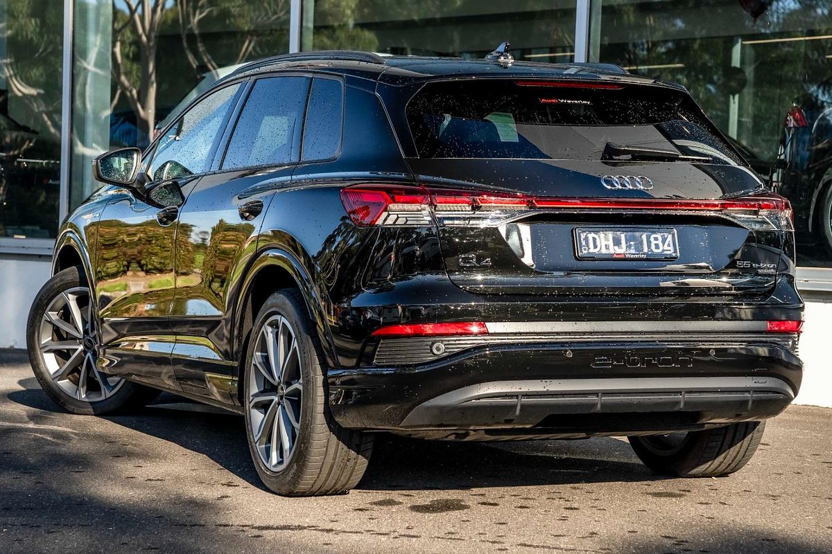 2024 Audi Q4 e-tron 55 F4