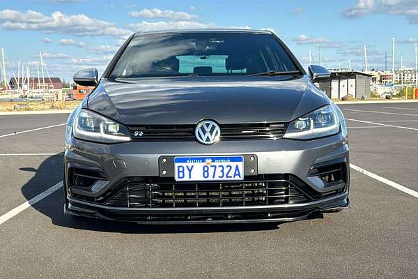 2017 Volkswagen Golf R 7.5