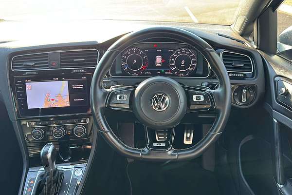 2017 Volkswagen Golf R 7.5