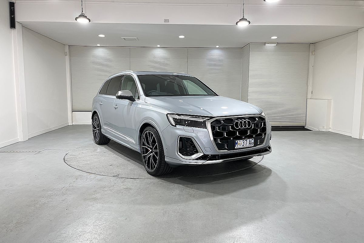 2024 Audi SQ7 TFSI 4M