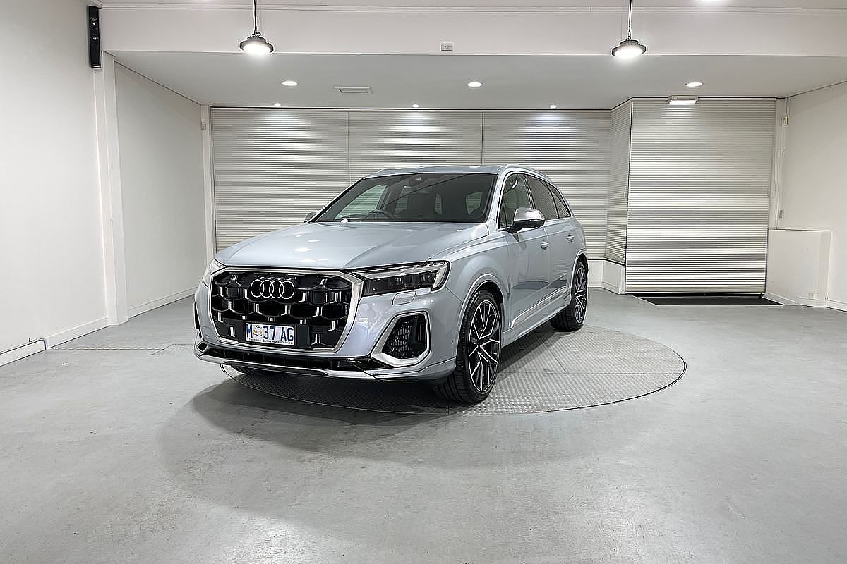 2024 Audi SQ7 TFSI 4M