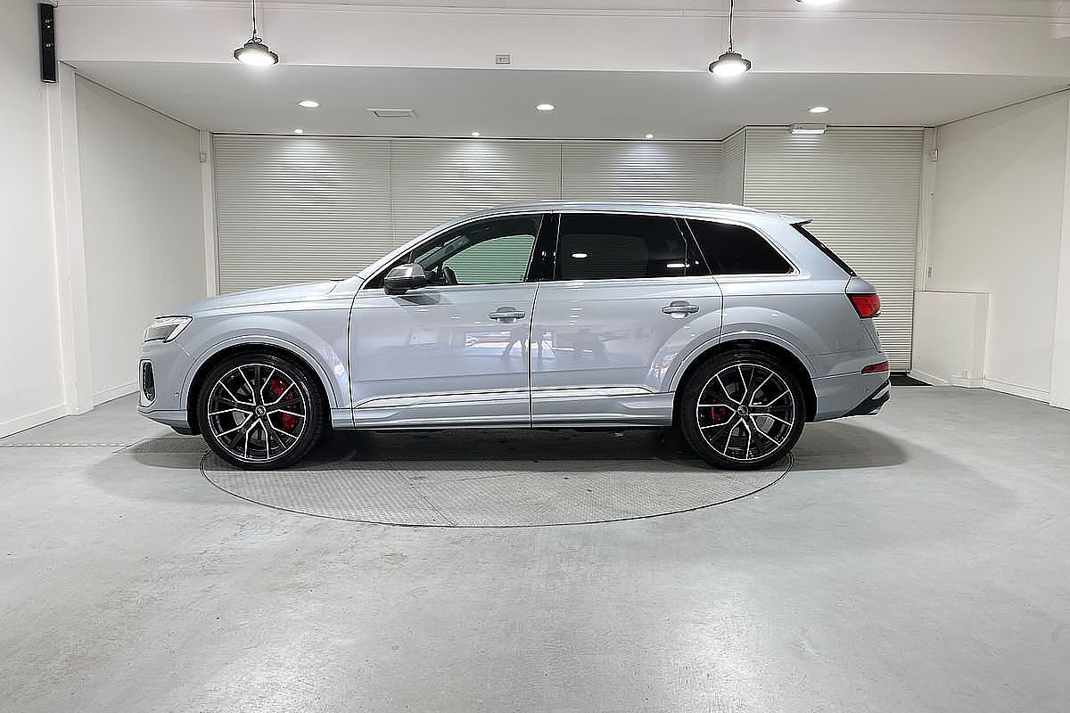 2024 Audi SQ7 TFSI 4M