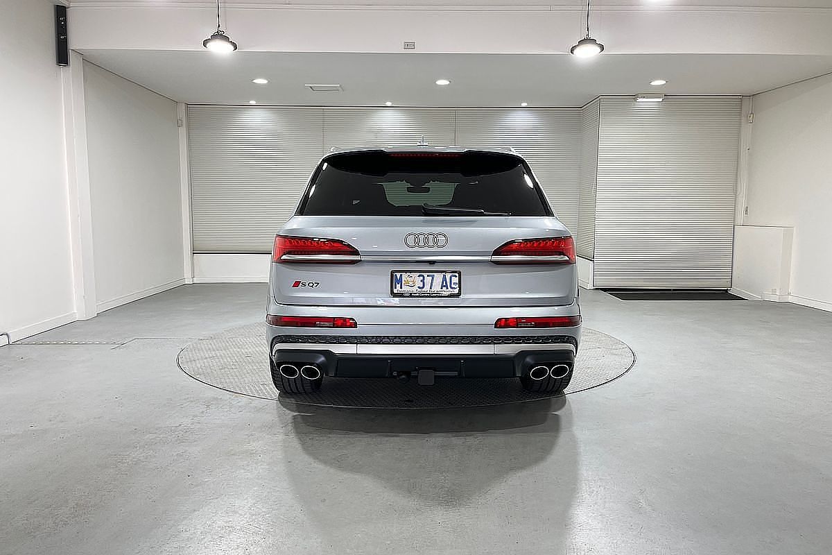 2024 Audi SQ7 TFSI 4M