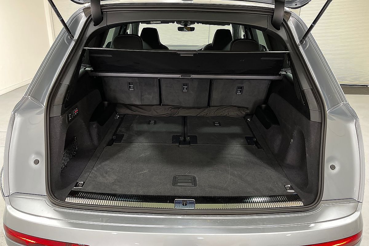 2024 Audi SQ7 TFSI 4M
