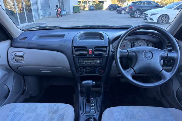 2003 Nissan Pulsar ST-L N16