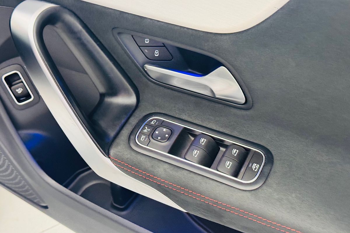 2022 Mercedes-Benz CLA-Class CLA200 C118