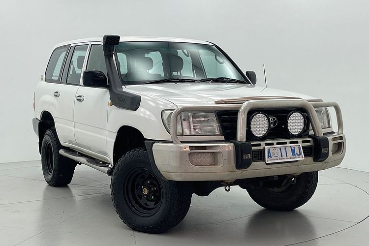 2002 Toyota Landcruiser Standard HZJ105R