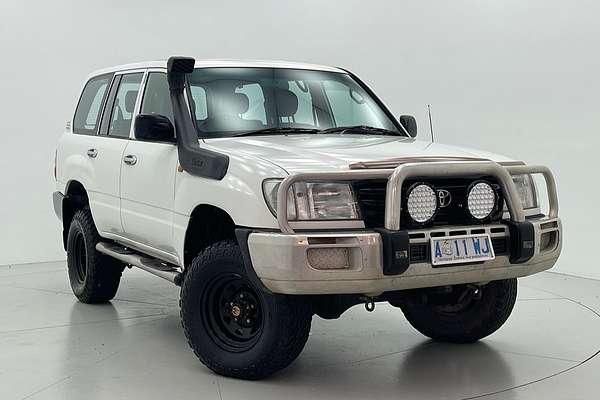 2002 Toyota Landcruiser Standard HZJ105R