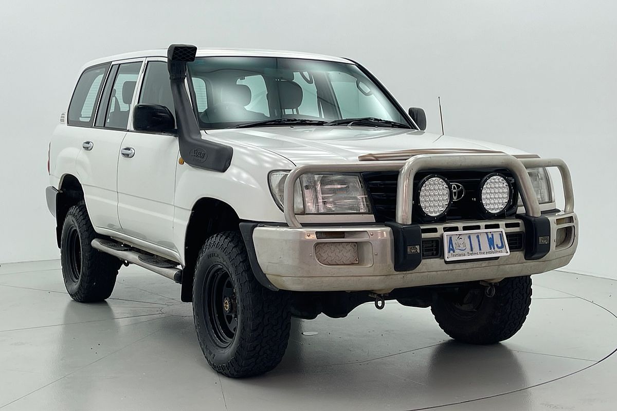 2002 Toyota Landcruiser Standard HZJ105R