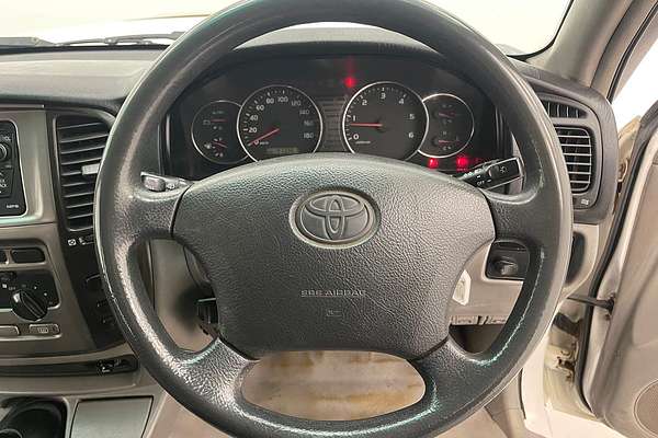 2002 Toyota Landcruiser Standard HZJ105R