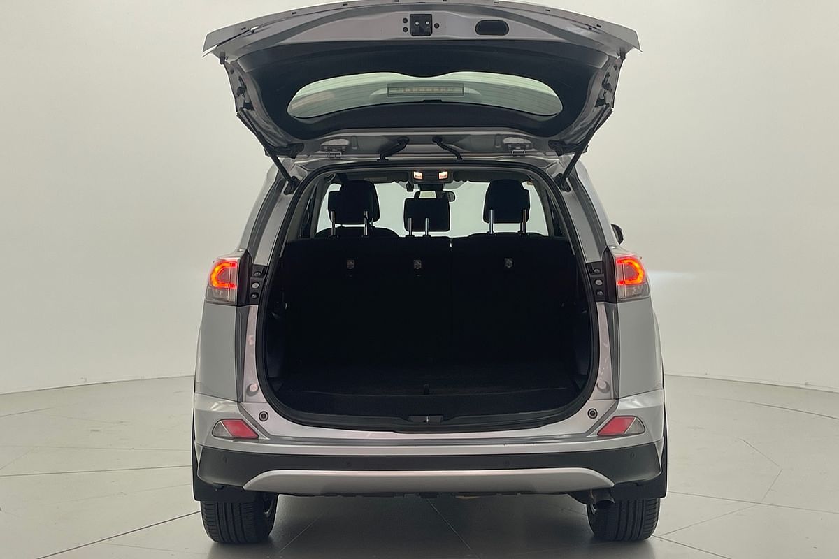 2018 Toyota RAV4 GX ASA44R