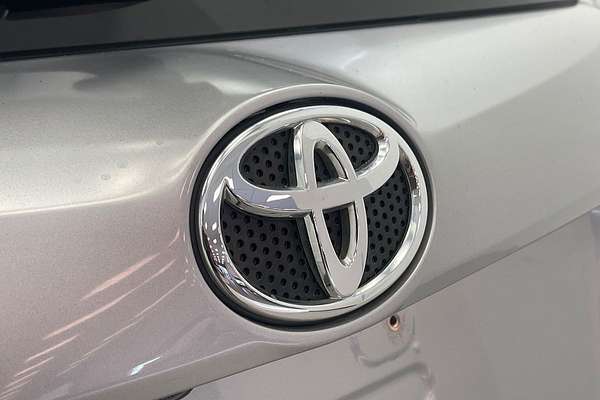 2018 Toyota RAV4 GX ASA44R