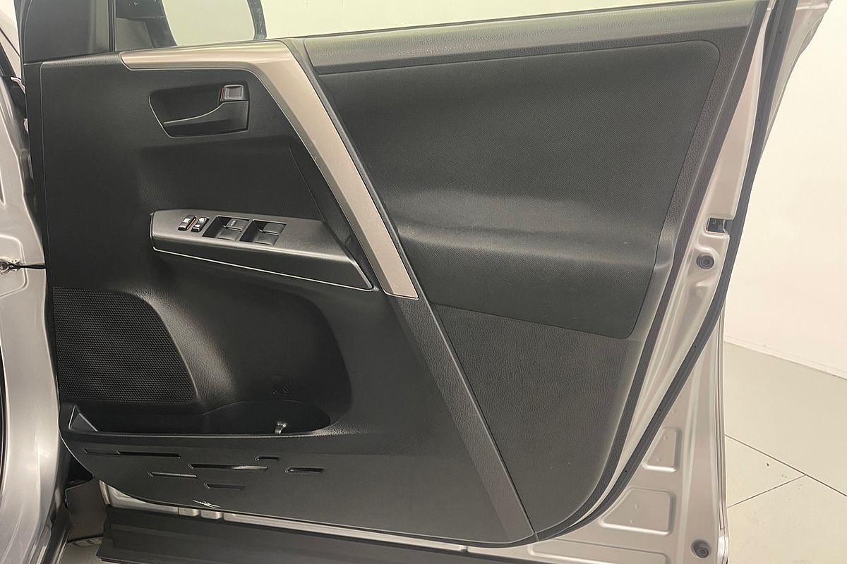 2018 Toyota RAV4 GX ASA44R