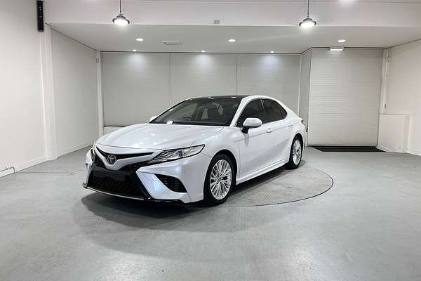2019 Toyota Camry SL GSV70R