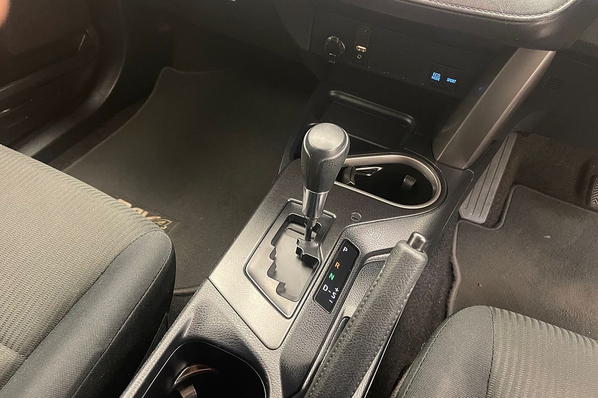 2018 Toyota RAV4 GX ASA44R