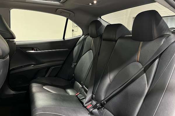 2019 Toyota Camry SL GSV70R