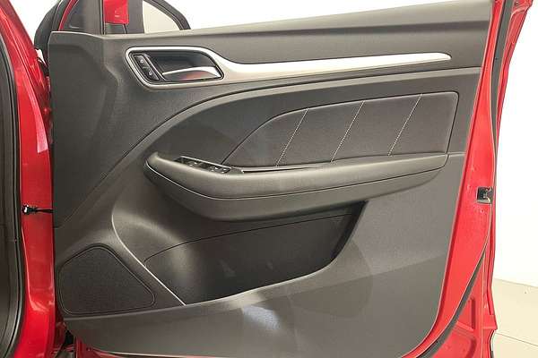 2020 MG ZS Essence AZS1
