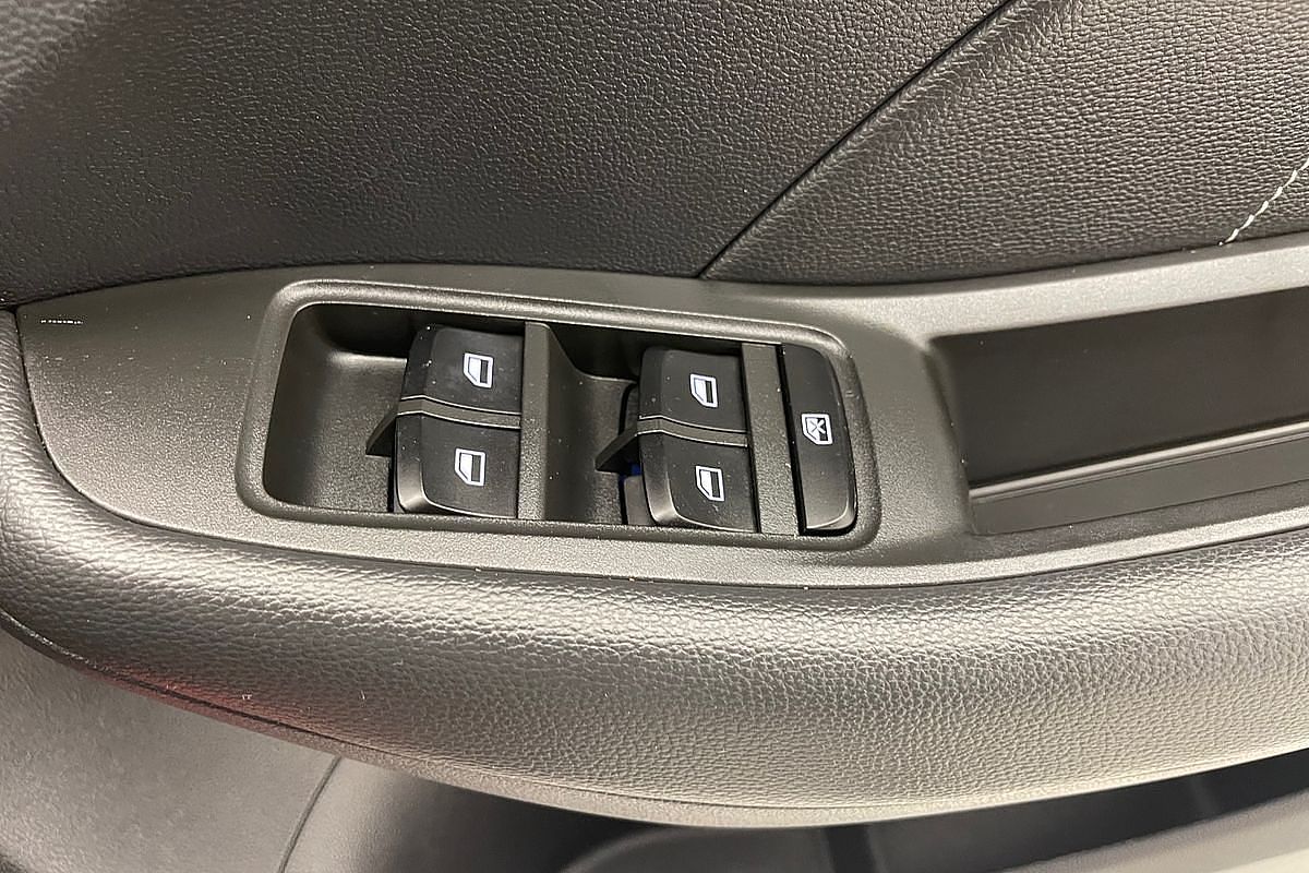 2020 MG ZS Essence AZS1