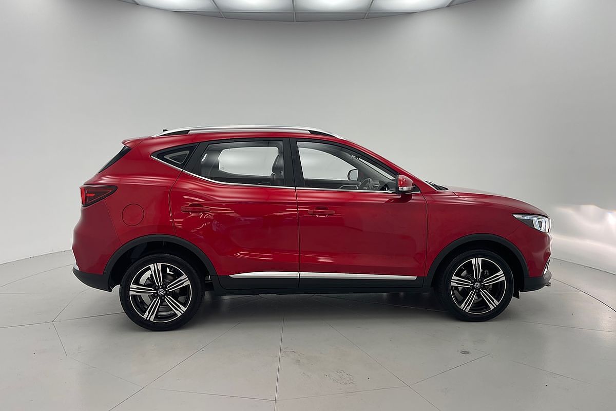 2020 MG ZS Essence AZS1