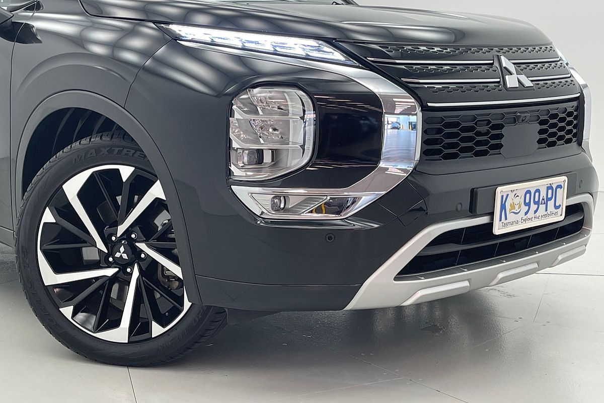 2022 Mitsubishi Outlander PHEV Exceed Tourer ZM