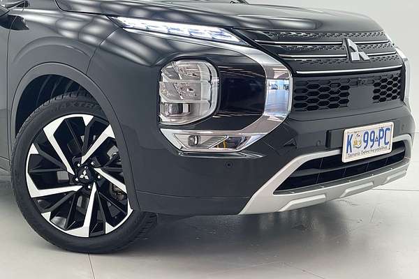 2022 Mitsubishi Outlander PHEV Exceed Tourer ZM