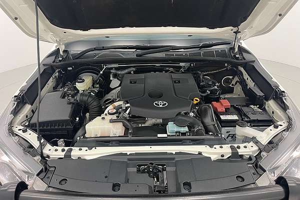 2021 Toyota Hilux SR GUN126R 4X4