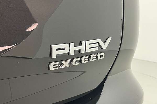2022 Mitsubishi Outlander PHEV Exceed Tourer ZM