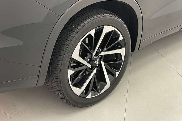 2022 Mitsubishi Outlander PHEV Exceed Tourer ZM