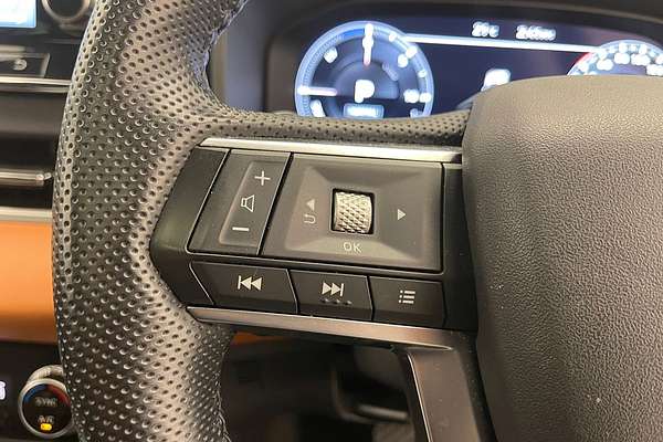 2022 Mitsubishi Outlander PHEV Exceed Tourer ZM