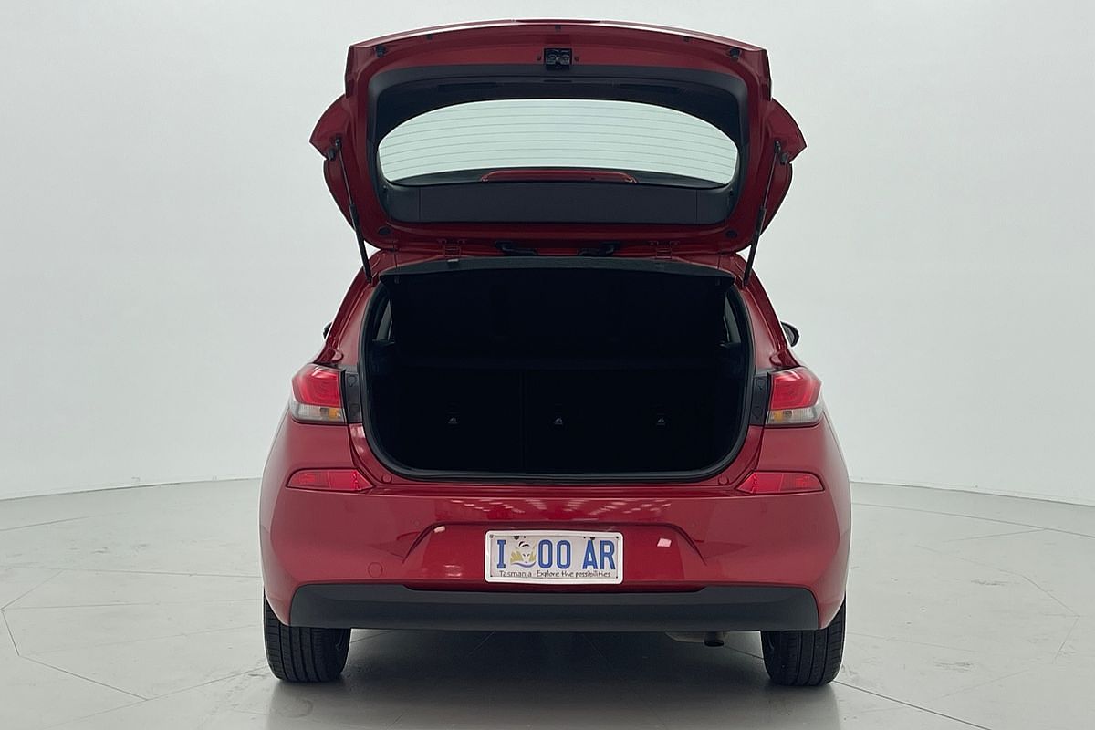 2018 HYUNDAI i30 SR PREMIUM 7 SP AUTO DUAL CLUTCH 4D HATCHBACK T4 