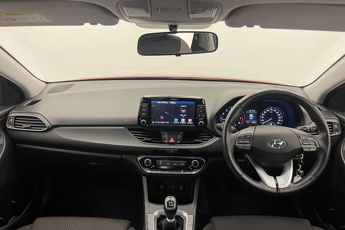 2018 HYUNDAI i30 SR PREMIUM 7 SP AUTO DUAL CLUTCH 4D HATCHBACK T4 