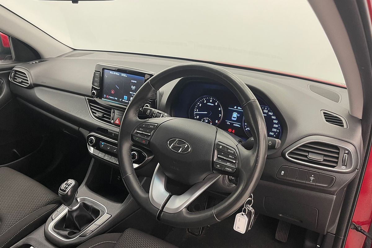 2018 HYUNDAI i30 SR PREMIUM 7 SP AUTO DUAL CLUTCH 4D HATCHBACK T4 