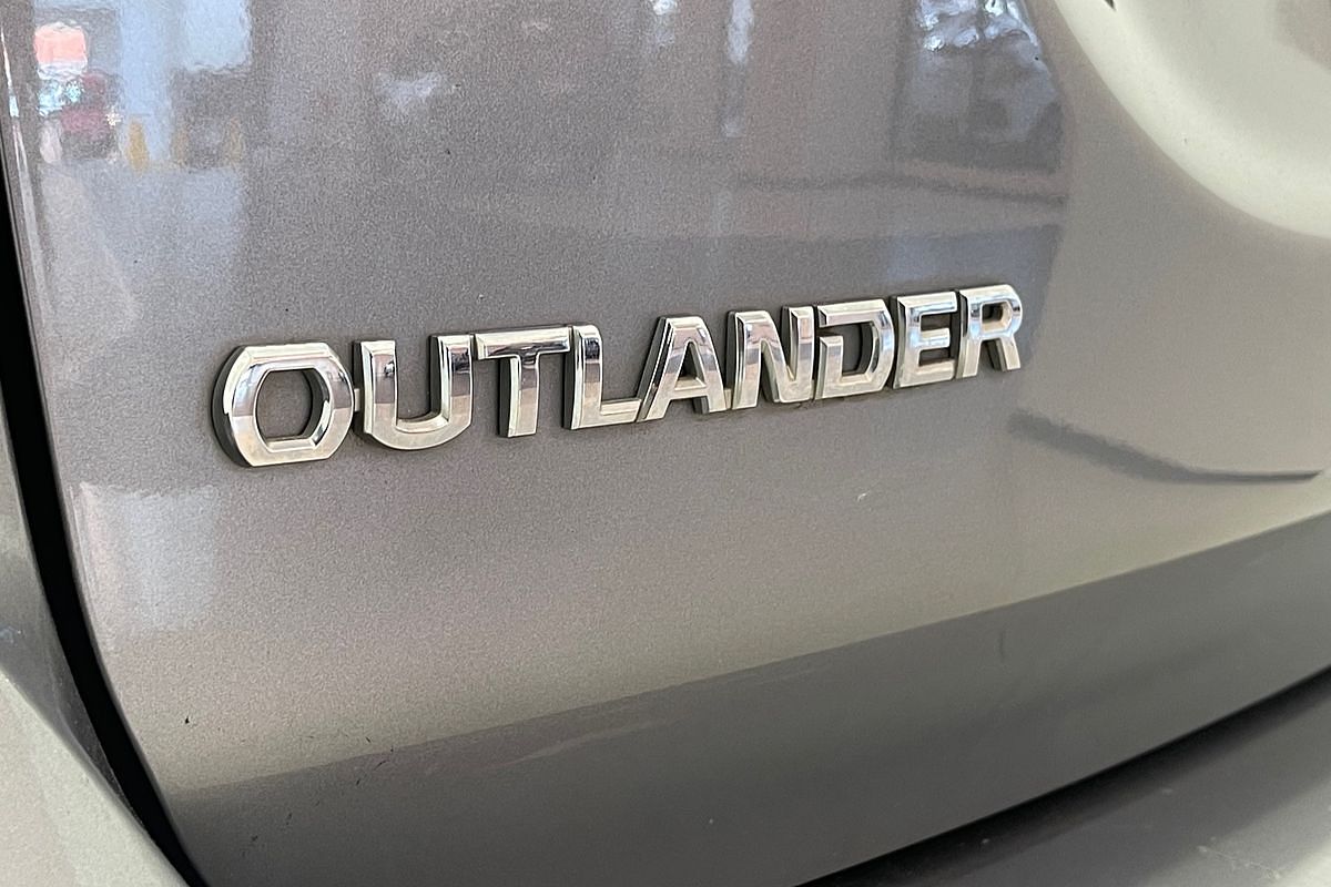 2015 Mitsubishi Outlander LS ZK