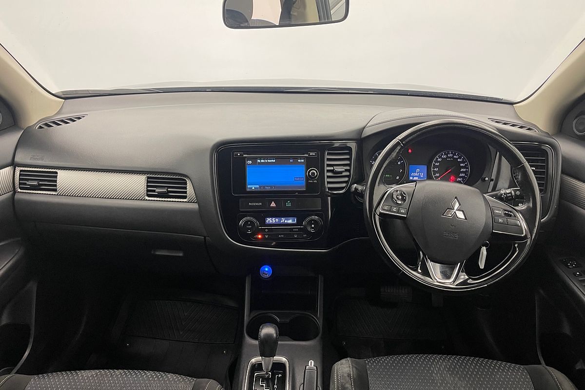 2015 Mitsubishi Outlander LS ZK