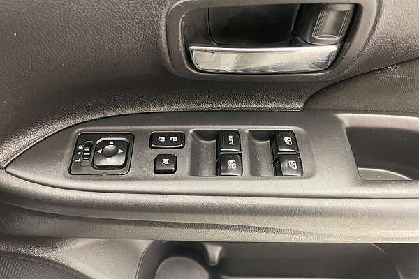 2015 Mitsubishi Outlander LS ZK