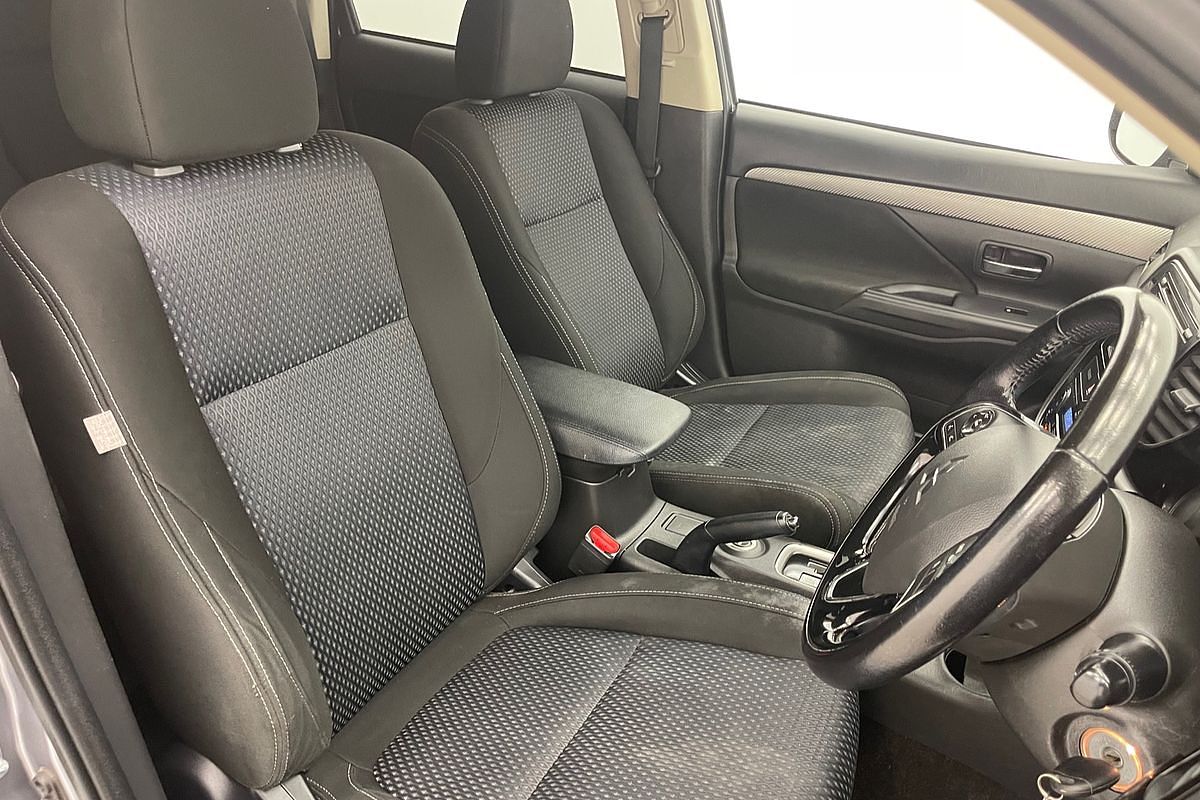 2015 Mitsubishi Outlander LS ZK