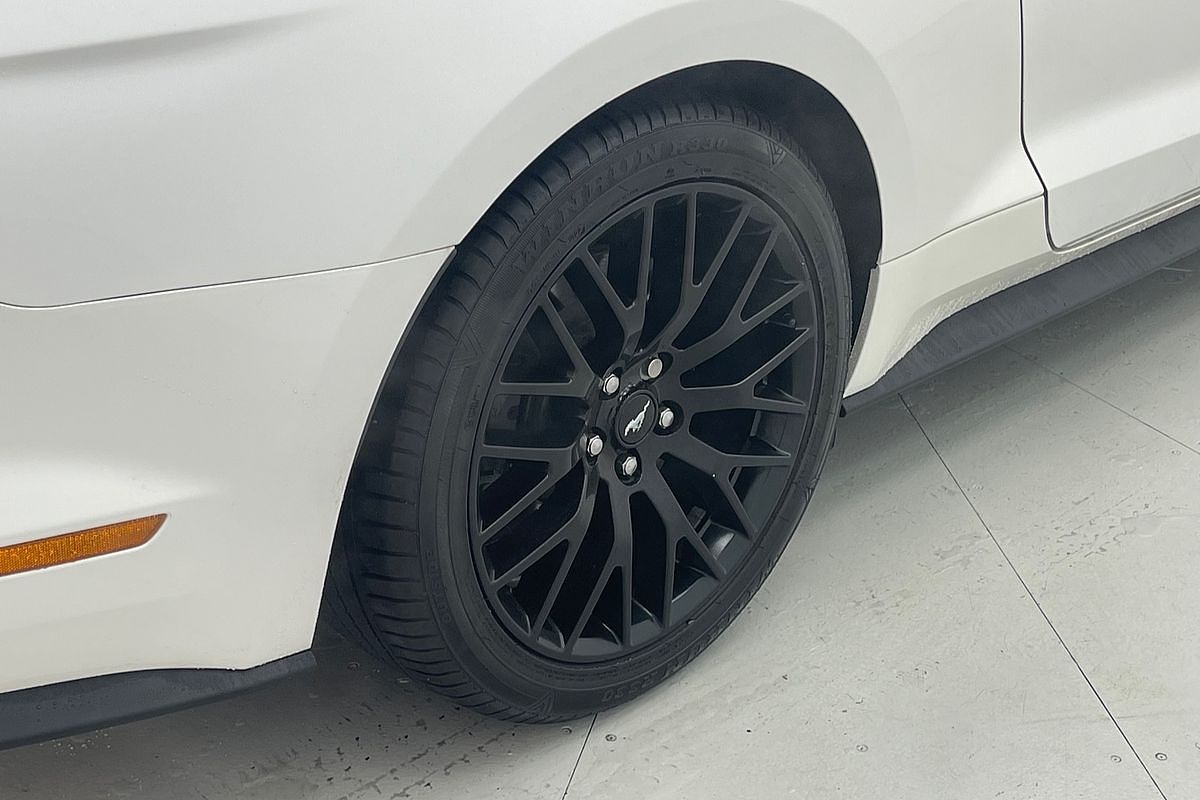 Ford MUSTANG 2017 2DR FASTB GT NON SVP 5.0L 4V 6SPD AUT (SFMX9A1)