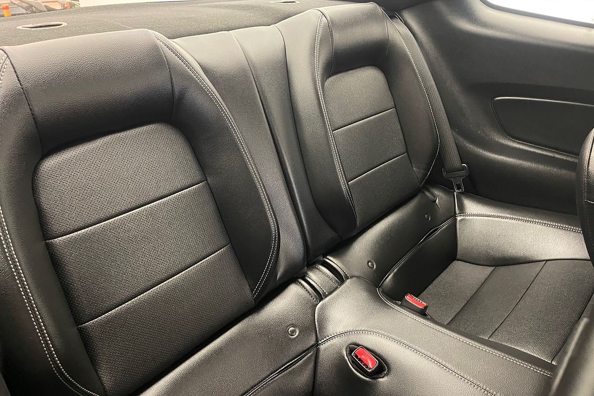 Ford MUSTANG 2017 2DR FASTB GT NON SVP 5.0L 4V 6SPD AUT (SFMX9A1)