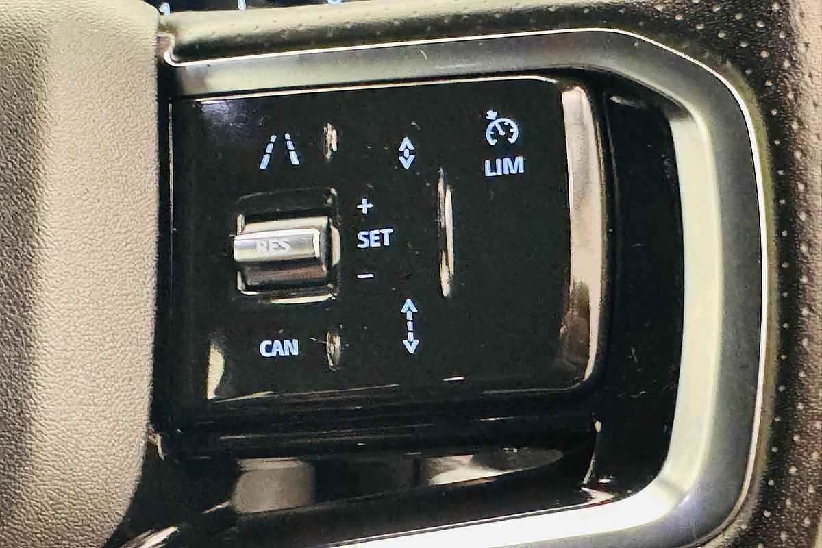 2021 Land Rover Discovery Sport P250 R-Dynamic SE L550