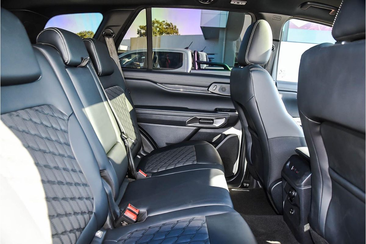 2024 Ford Everest Platinum 3.0L