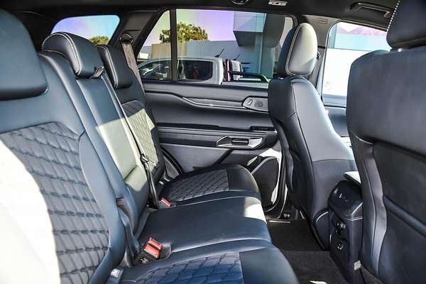 2024 Ford Everest Platinum 3.0L