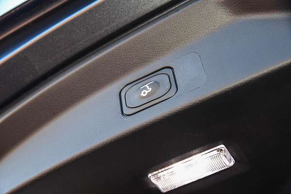 2024 Ford Everest Platinum 3.0L