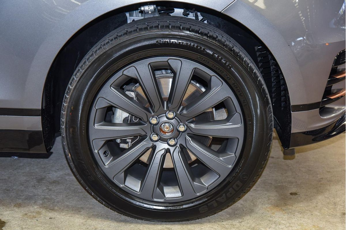 2022 Land Rover Range Rover Velar P250 R-Dynamic SE L560