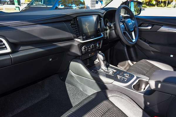 2025 Isuzu MU-X LS-M