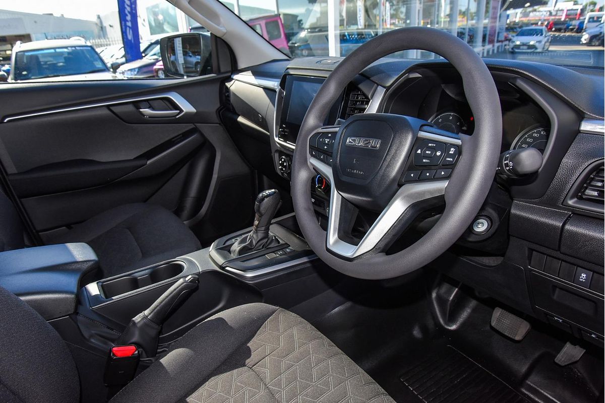 2025 Isuzu D-MAX LS-M 4X4