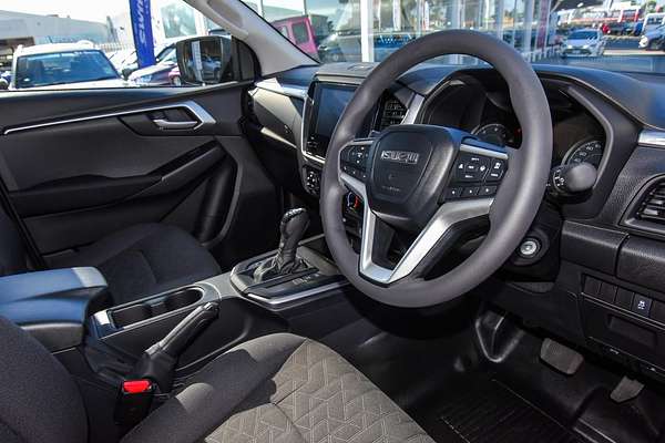 2025 Isuzu D-MAX LS-M 4X4