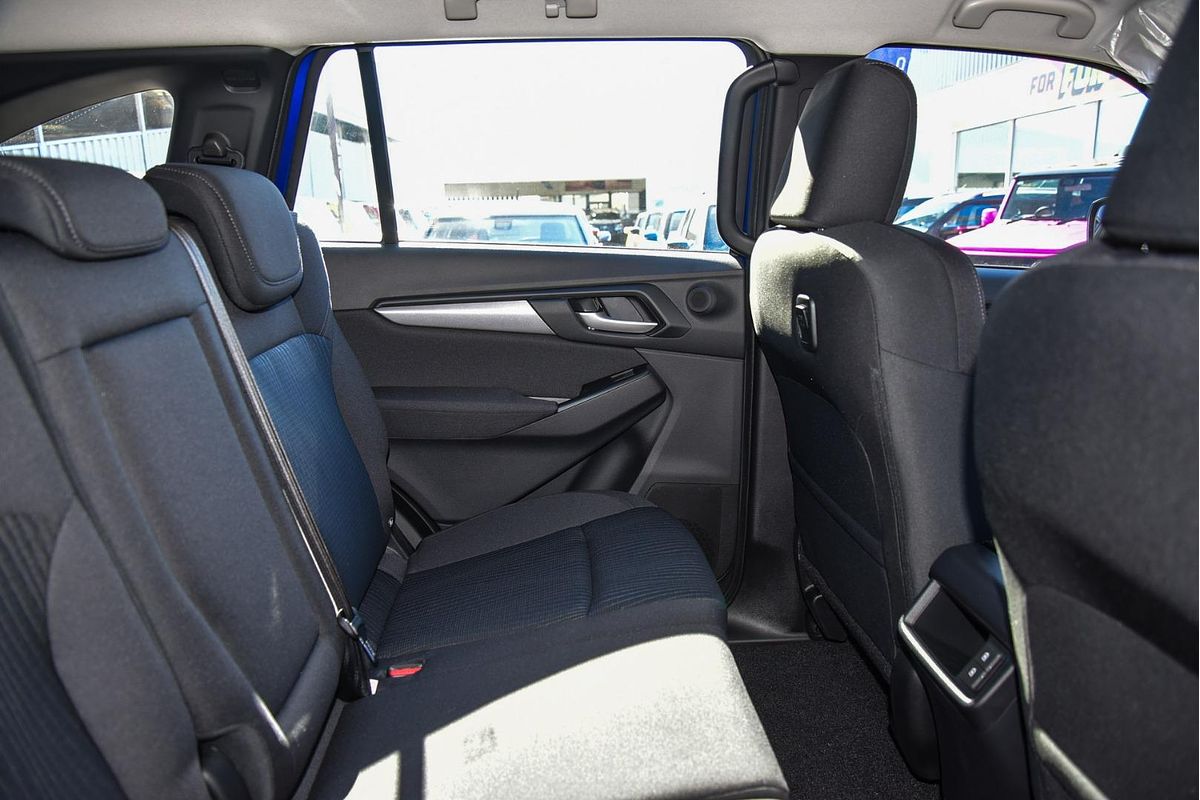 2025 Isuzu MU-X LS-M
